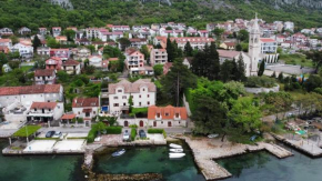 Villa Luxury Stone on the Sea with Private Pool and View